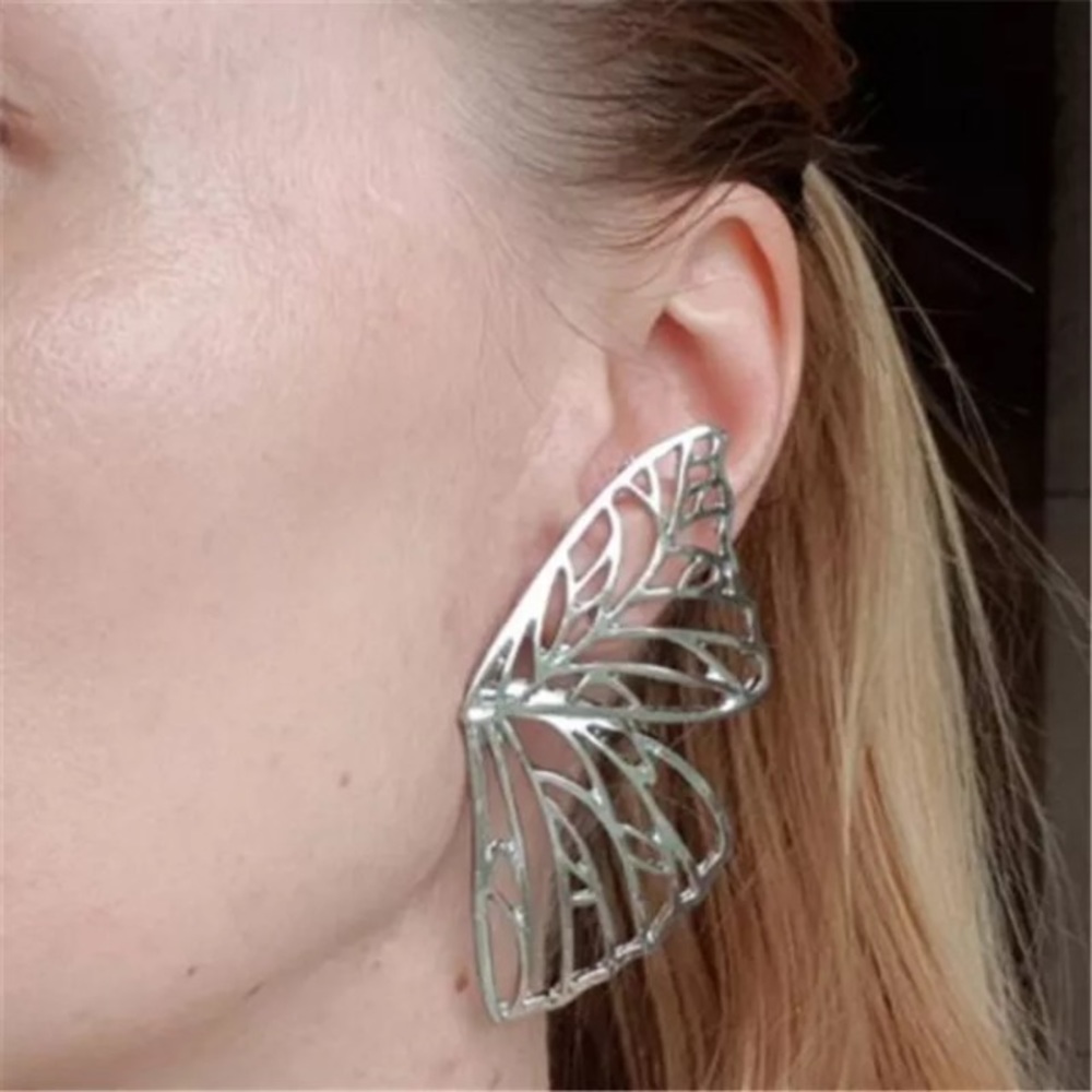 Boho Silver butterfly wing earrings - Picture 5 of 8